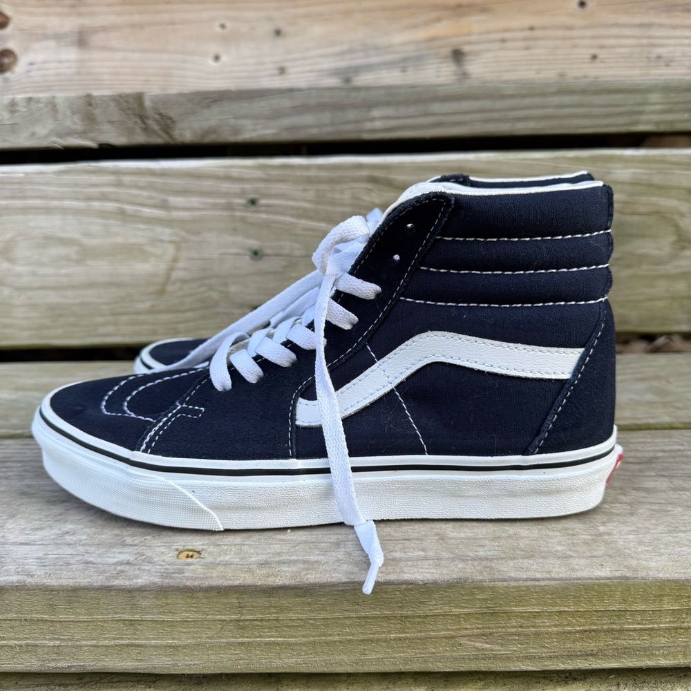 Vans Navy Blue Suede High Top Sneakers Lace Up Skateboard Off The Walls Size 8